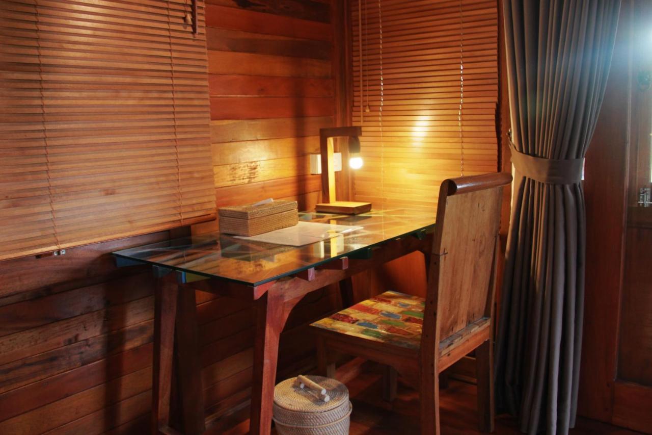 One Bedroom Grand Javanese Joglo Ubud 1 Buitenkant foto