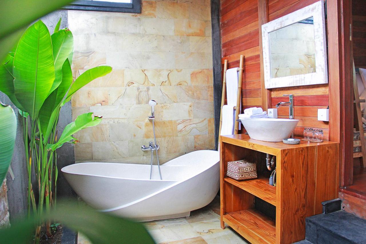 One Bedroom Grand Javanese Joglo Ubud 1 Buitenkant foto